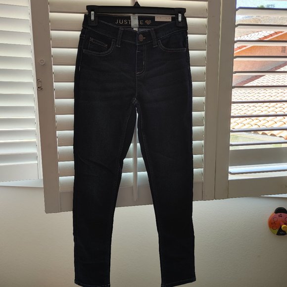 YOUNG GIRL'S STYLISH OUTFIT JEANS/TOP - Picture 4 of 9